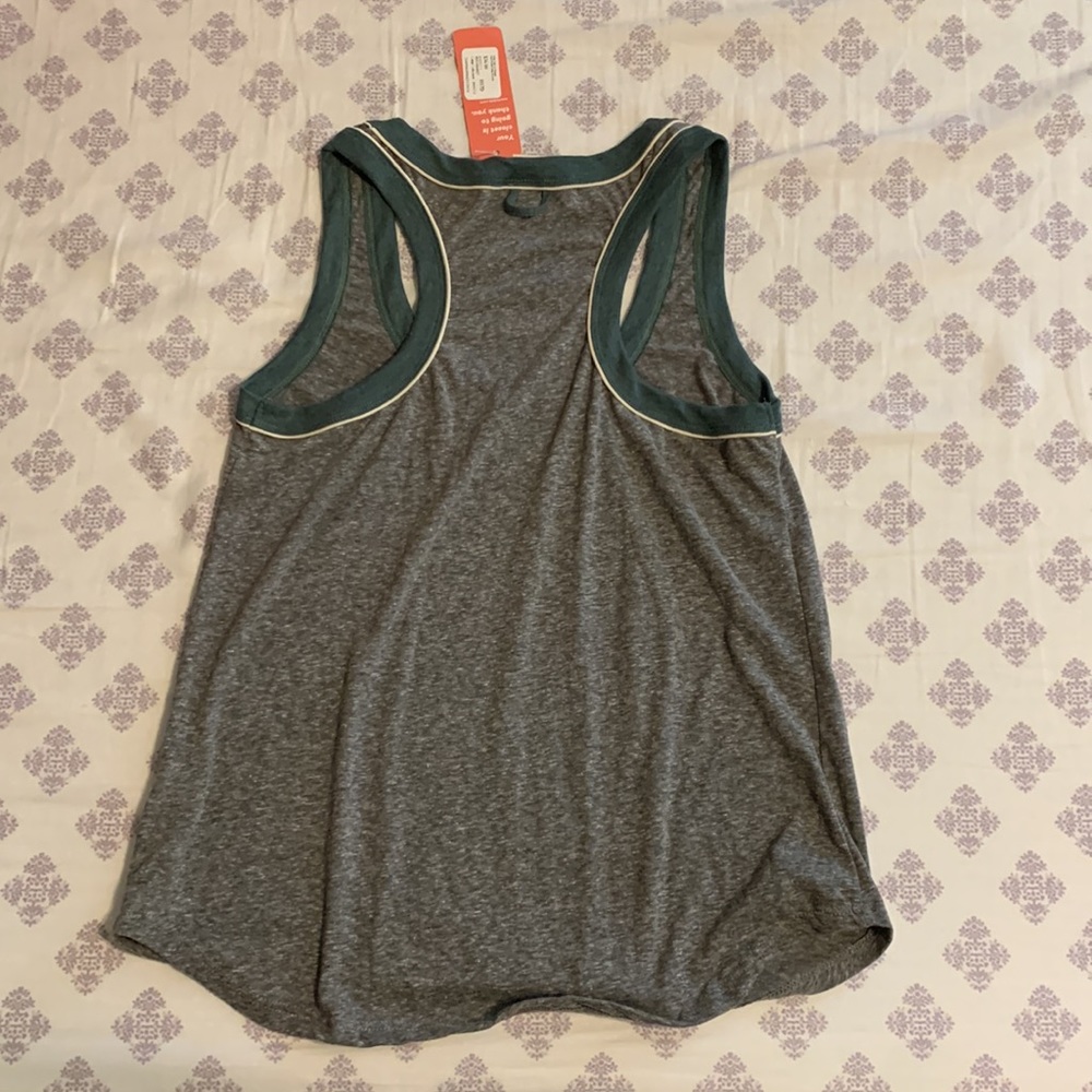 top - Picture 2 of 4